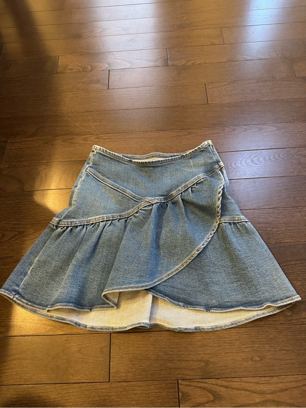 MOTHER Light Blue Denim Wrap Ruffle Mini Skirt. Basically new!